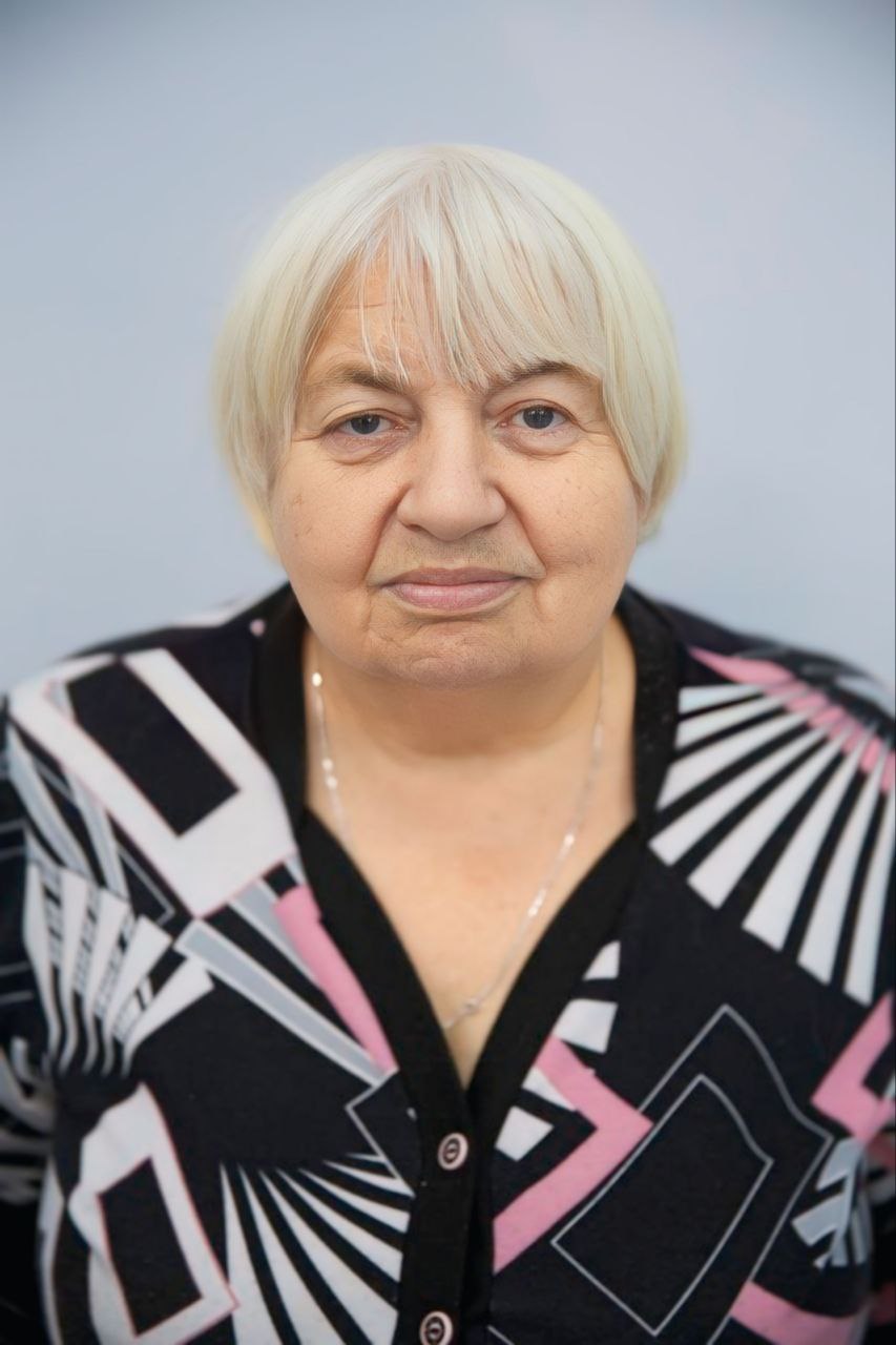 Павликова Анна Харитоновна.